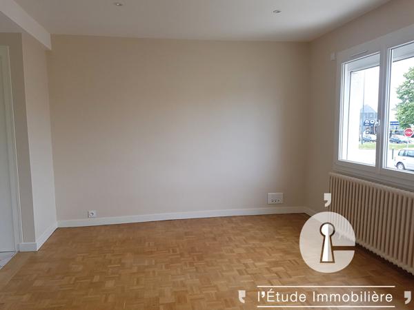 Maison sur sous-sol, rénovée en 2020