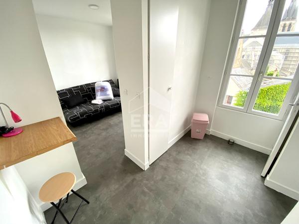 STUDIO / T1 MEUBLE A LOUER - BLOIS - HYPERCENTRE-VILLE, PROCHE TOUTES COMMODITES