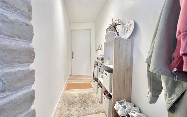 Appartement à vendre    3 pièces • 59,81 m2 Vendenheim