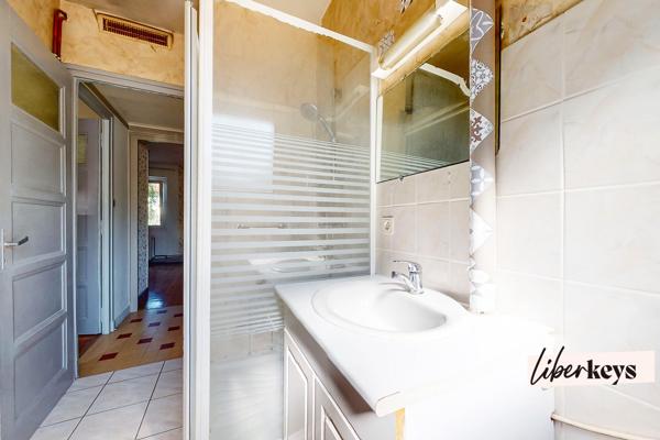 A vendre - Appartement  trois pièces avec fort potentiel – 22 bis Avenue de Brogny,  74000 Annecy