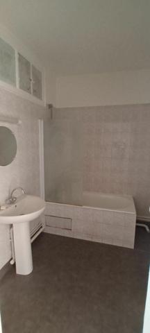 Appartement à louer    3 pièces • 70,79 m2 Chelles