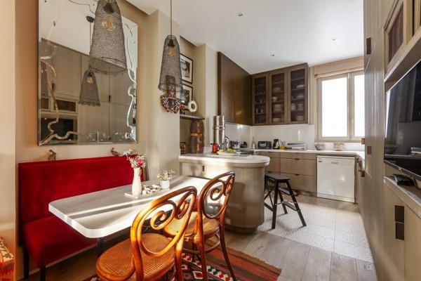 Vente Appartement de luxe Paris 7 4 Pièces 140 m²