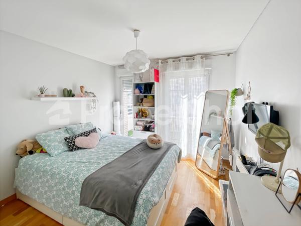 Appartement 4 pièces - 100 m² Bien prestige