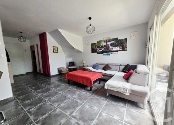 Maison à vendre  4 pièces - 81,21 m 2   ISTRES  - 13