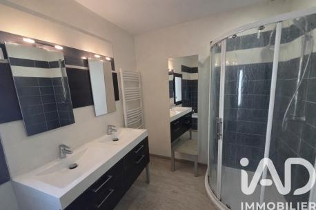 Location maison 3 pièces 65 m² Meynes