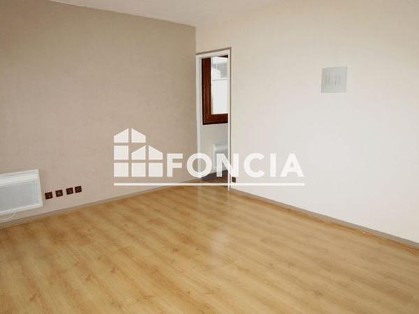 Location Appartement 2 pièces 36.6 m² - 27 AVENUE JEANNE D ARC Grenoble 38000