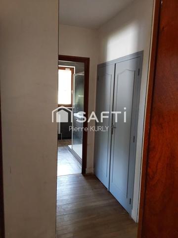 Pavillon 5 pièces sur sous/sol total