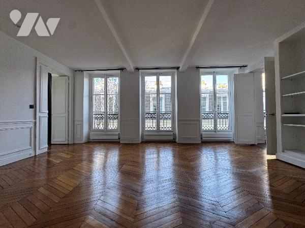 PARIS VII – Rue de Bourgogne - Appartement d'exception