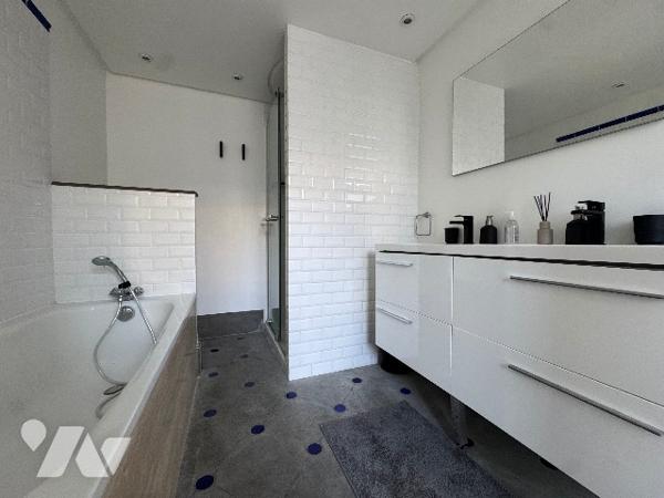 PARIS VII – Rue de Bourgogne - Appartement d'exception