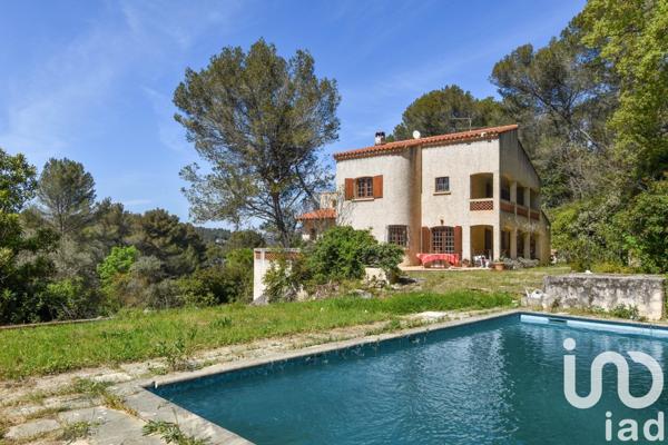 Maison à vendre 7 pièces 160 m² Roquevaire