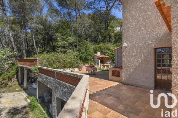 Maison à vendre 7 pièces 160 m² Roquevaire