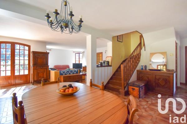 Maison à vendre 7 pièces 160 m² Roquevaire