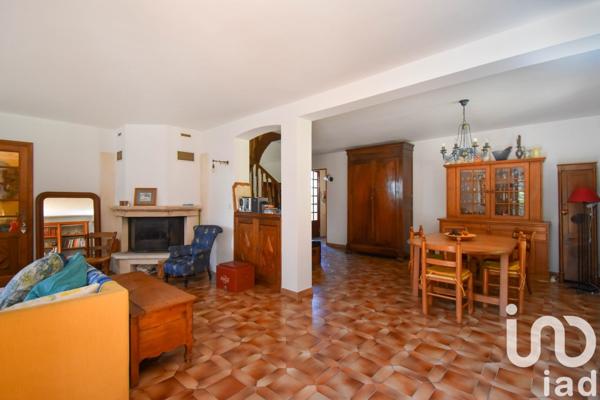 Maison à vendre 7 pièces 160 m² Roquevaire