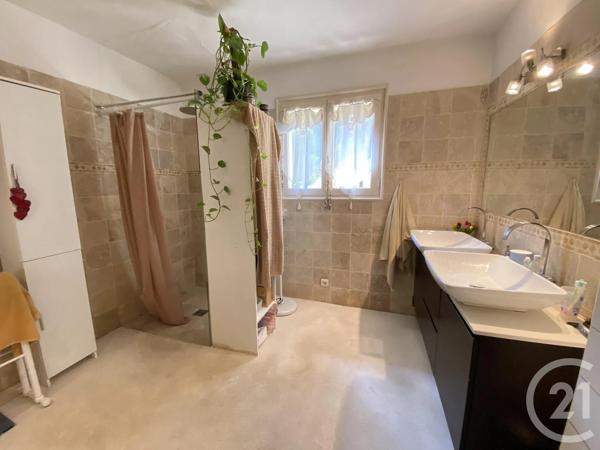 Maison à vendre  5 pièces - 120 m 2   STE MAXIME  - 83