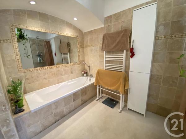 Maison à vendre  5 pièces - 120 m 2   STE MAXIME  - 83