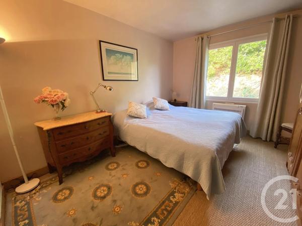 Maison à vendre  5 pièces - 120 m 2   STE MAXIME  - 83