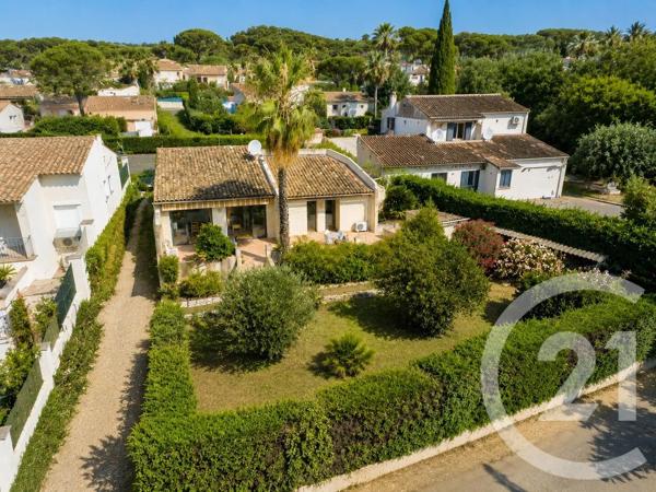 Maison à vendre  5 pièces - 120 m 2   STE MAXIME  - 83
