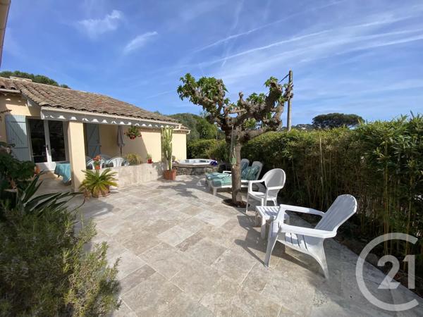 Maison à vendre  5 pièces - 120 m 2   STE MAXIME  - 83