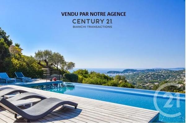 Maison à vendre  8 pièces - 302,51 m 2   LE LAVANDOU  - 83