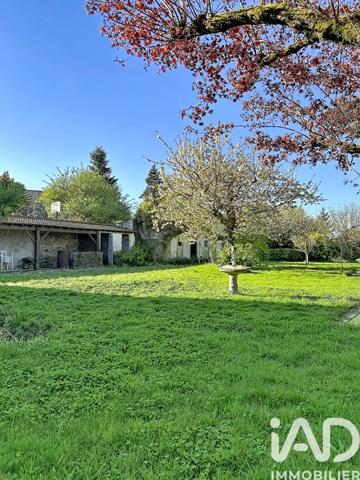 Maison à vendre 5 pièces 230 m² Parthenay