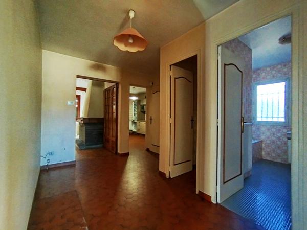 Maison Annecy 5 pièce(s) 226.79 m2