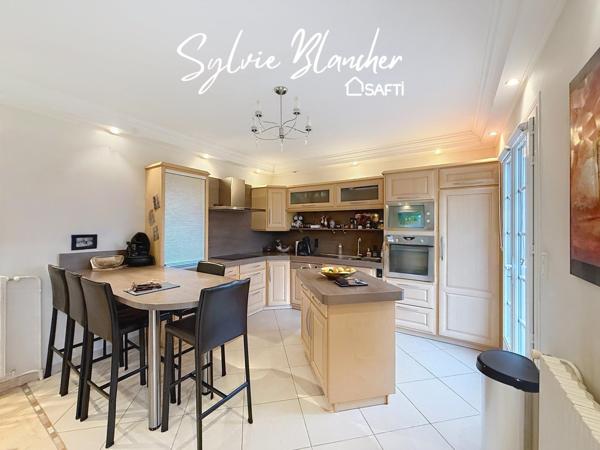 MAISON 170 M2 - 4 CHAMBRES - SOUS SOL COMPLET - 980 M2 TERRAIN