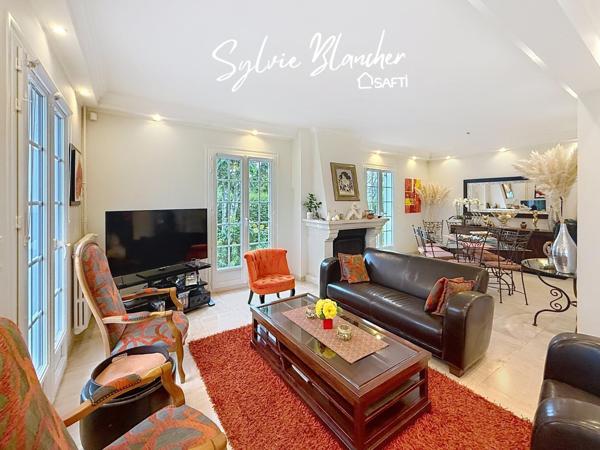 MAISON 170 M2 - 4 CHAMBRES - SOUS SOL COMPLET - 980 M2 TERRAIN