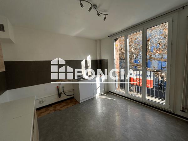Location Appartement 3 pièces 66.26 m² - 21 BOULEVARD GASSENDI Digne-les-bains 04000