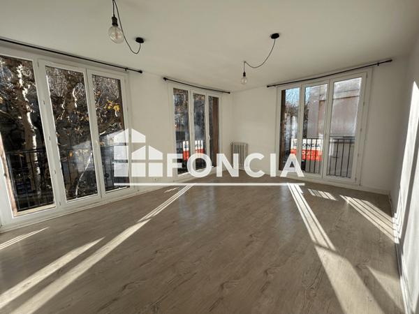 Location Appartement 3 pièces 66.26 m² - 21 BOULEVARD GASSENDI Digne-les-bains 04000