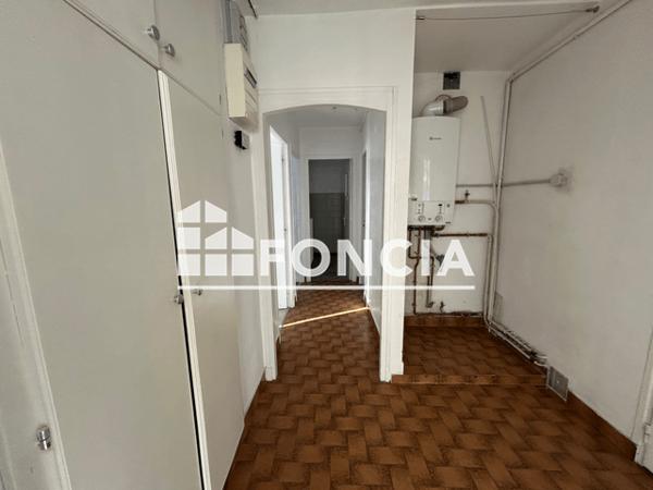 Location Appartement 3 pièces 66.26 m² - 21 BOULEVARD GASSENDI Digne-les-bains 04000