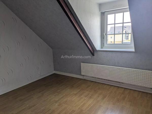 Location Maison 4 pièces 109 m2 à Yffiniac