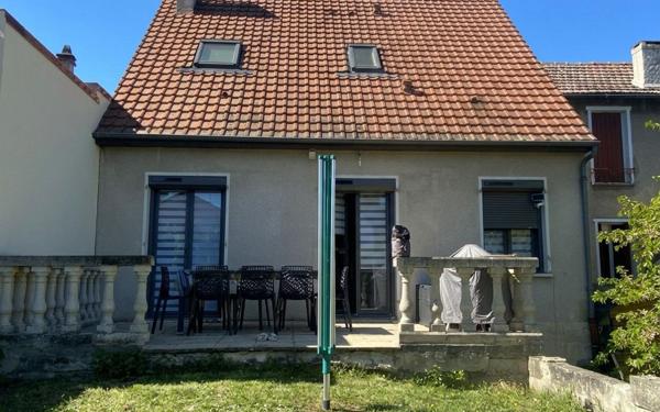 Maison à vendre    5 pièces • 85,62 m2 Montmagny