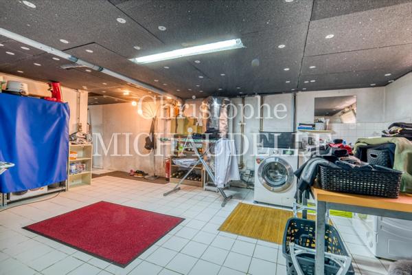 Christophe Michaudelle – CAPIFRANCE vous propose proche de Meaux, à Chauconin Neufmontiers : SOUS SOL TOTAL 90 m² - 6 pièces - 112 m² - 4 chambres (5ème possible) - 1 grand bureau - 2 pièces d'eau -