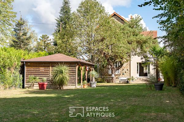 Coup de cœur à Neauphle-le-Château – Élégante meulière de 160 m² sur un parc arboré de 2 225 m²