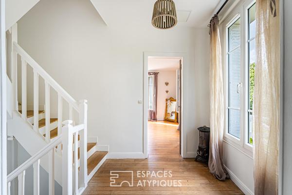 Coup de cœur à Neauphle-le-Château – Élégante meulière de 160 m² sur un parc arboré de 2 225 m²