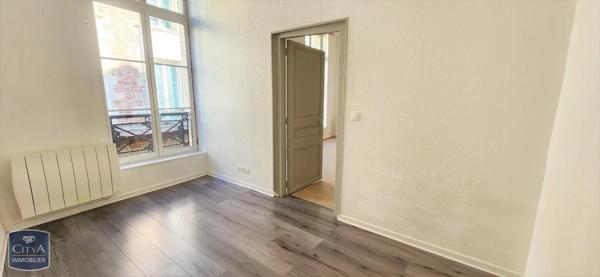 Appartement à louer 2 pièces 35.1m² Laon (02000)