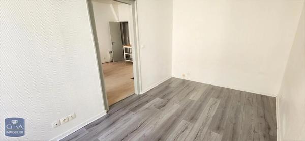 Appartement à louer 2 pièces 35.1m² Laon (02000)