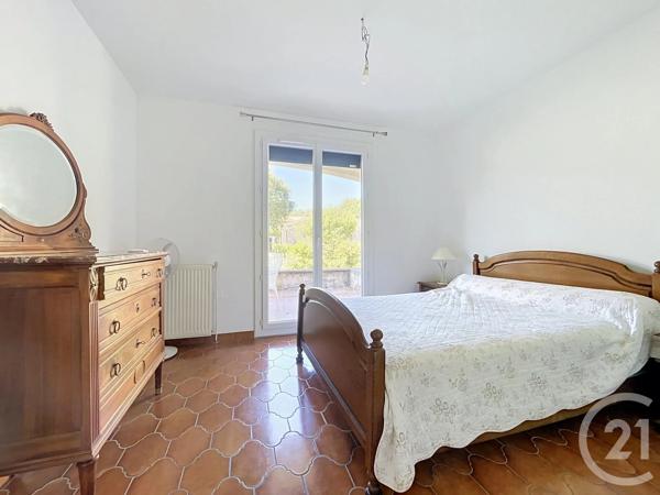 Maison à vendre  4 pièces - 97 m 2   BAGNOLS SUR CEZE  - 30