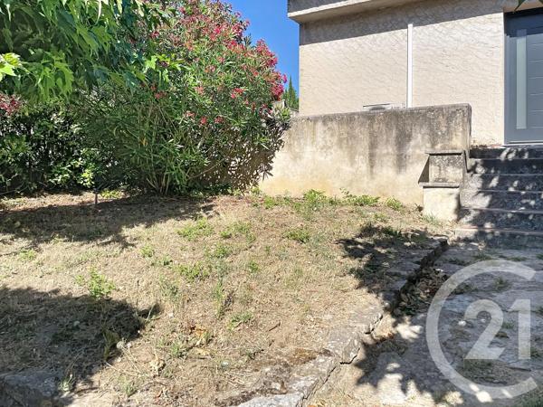 Maison à vendre  4 pièces - 97 m 2   BAGNOLS SUR CEZE  - 30