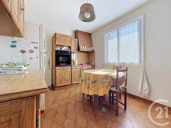 Maison à vendre  4 pièces - 97 m 2   BAGNOLS SUR CEZE  - 30
