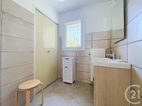 Maison à vendre  4 pièces - 97 m 2   BAGNOLS SUR CEZE  - 30