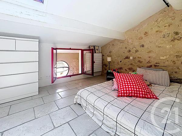 Maison à vendre  5 pièces - 180 m 2   ROCHEFORT DU GARD  - 30