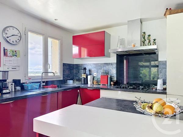 Maison à vendre  5 pièces - 180 m 2   ROCHEFORT DU GARD  - 30