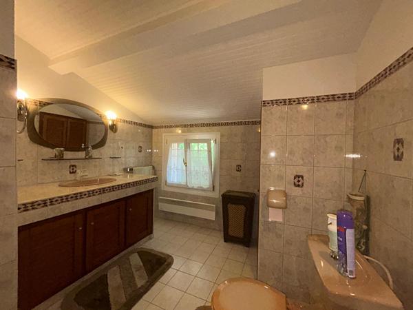 A VENDRE CABRIERES - Maison de type 5 de 135m²