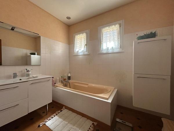 A VENDRE CABRIERES - Maison de type 5 de 135m²