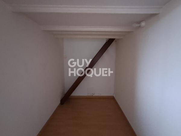 STUDIO (30 m²) en location à MONTCEAU LES MINES