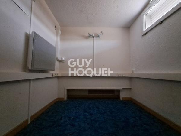 STUDIO (30 m²) en location à MONTCEAU LES MINES