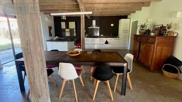 Maison à vendre à Mercuès dans le Lot (46090), ref : 46002-399