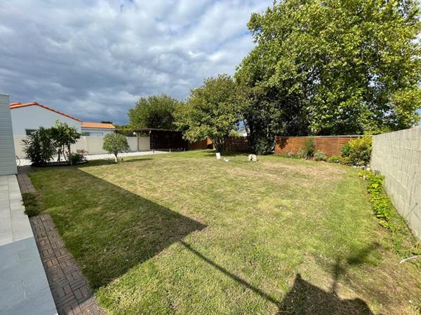 Maison de plain-pied 90 m² à PAIMBOEUF - 3 chambres + 1 bureau