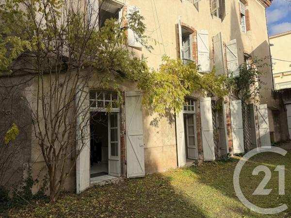 Maison à vendre  5 pièces - 157 m 2   CAHORS  - 46